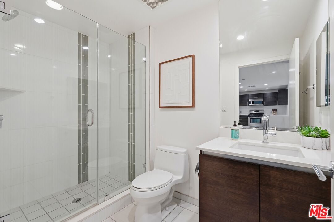 1700 Sawtelle Blvd Unit: 219