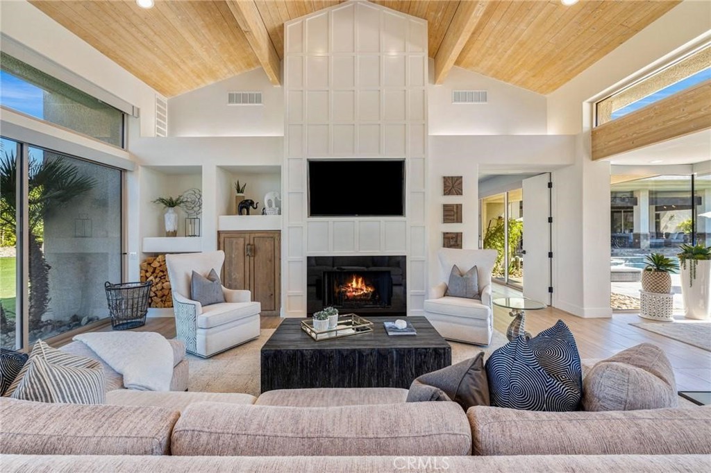 77240 Black Mountain Trail