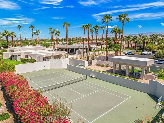 77240 Black Mountain Trail