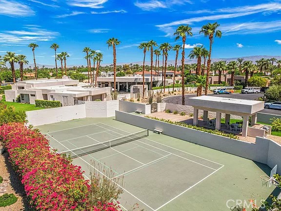 77240 Black Mountain Trail