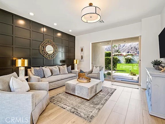 77240 Black Mountain Trail