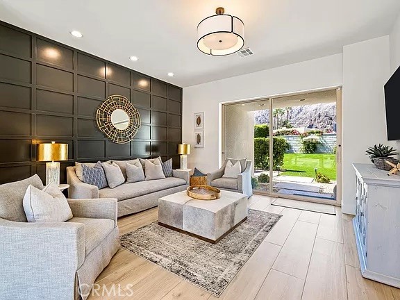 77240 Black Mountain Trail