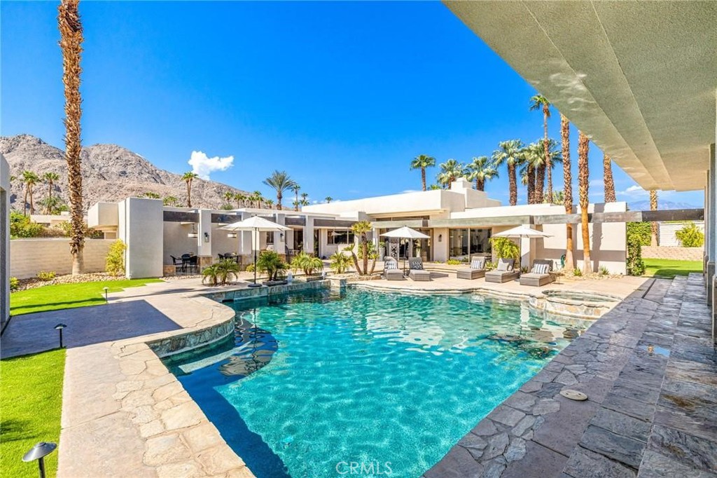 77240 Black Mountain Trail