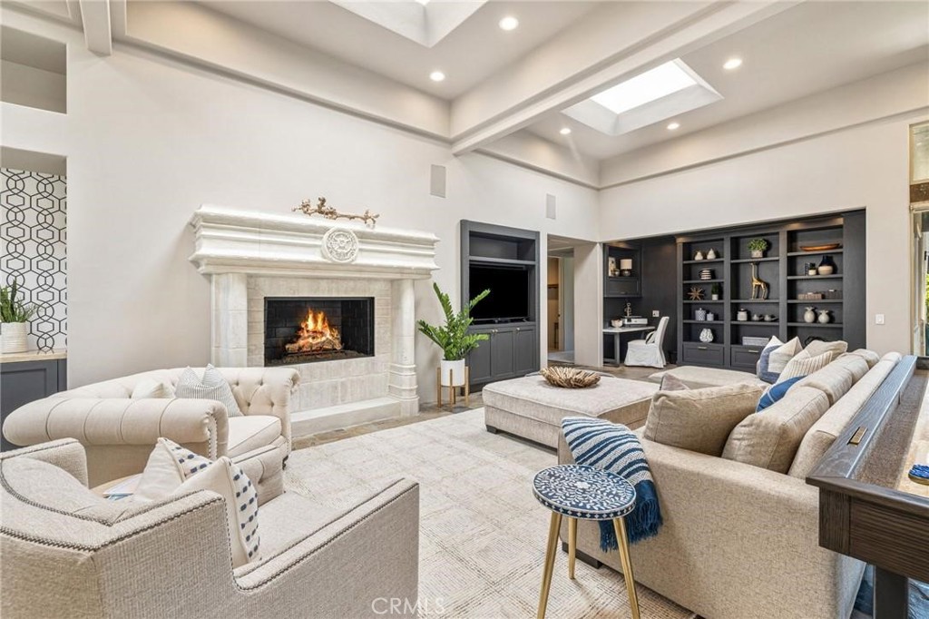77240 Black Mountain Trail