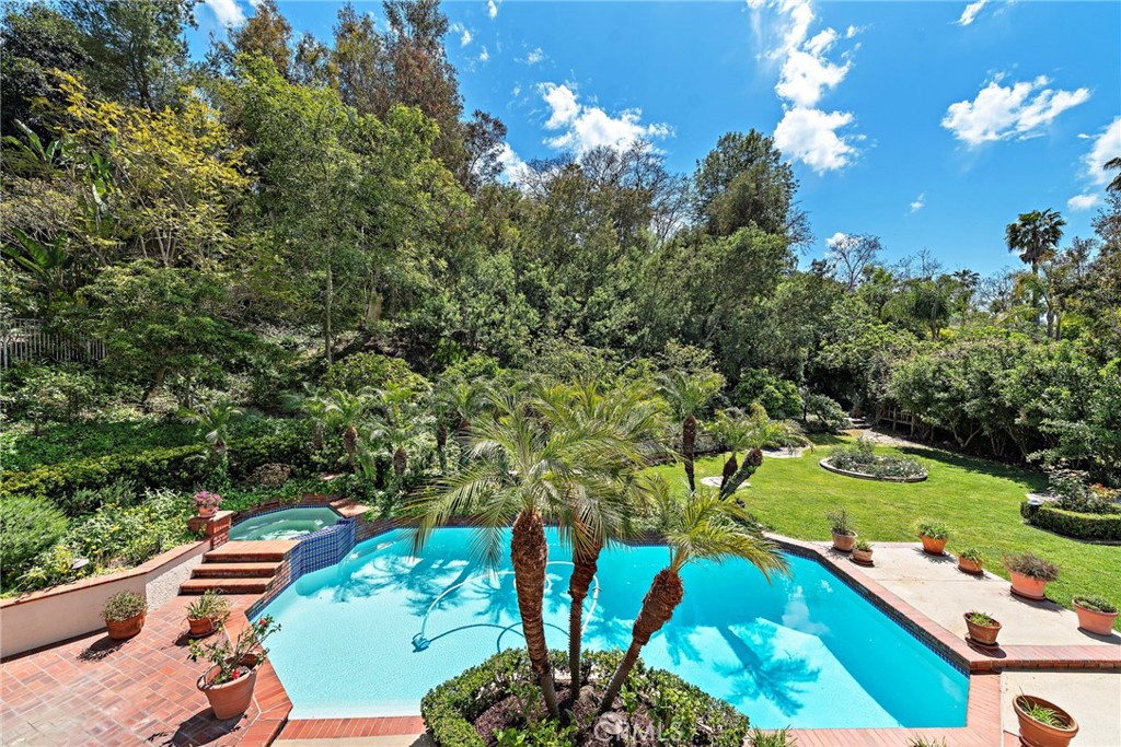 25122 Black Horse Lane