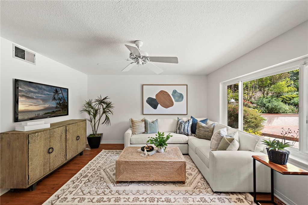 25122 Black Horse Lane