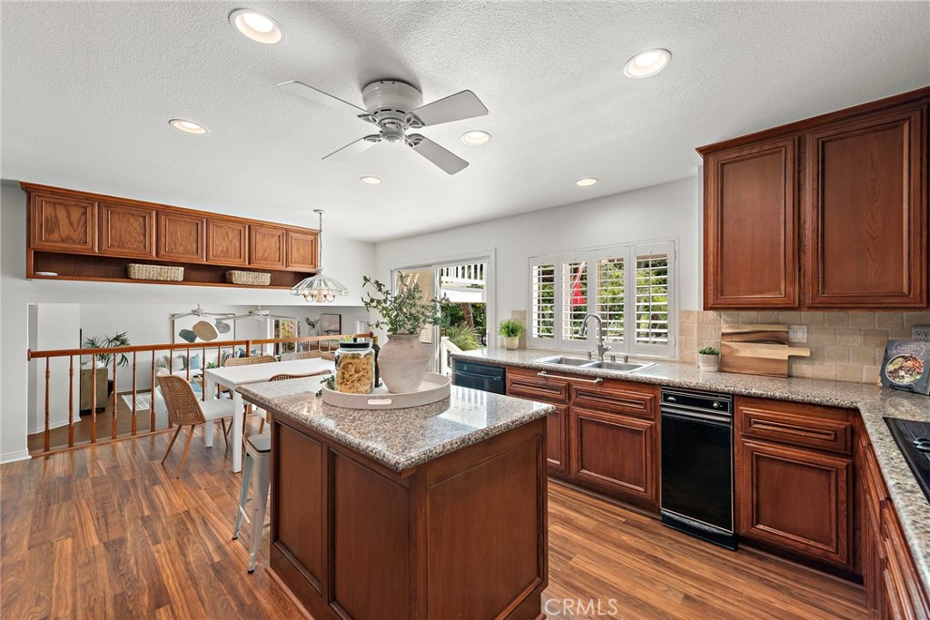 25122 Black Horse Lane