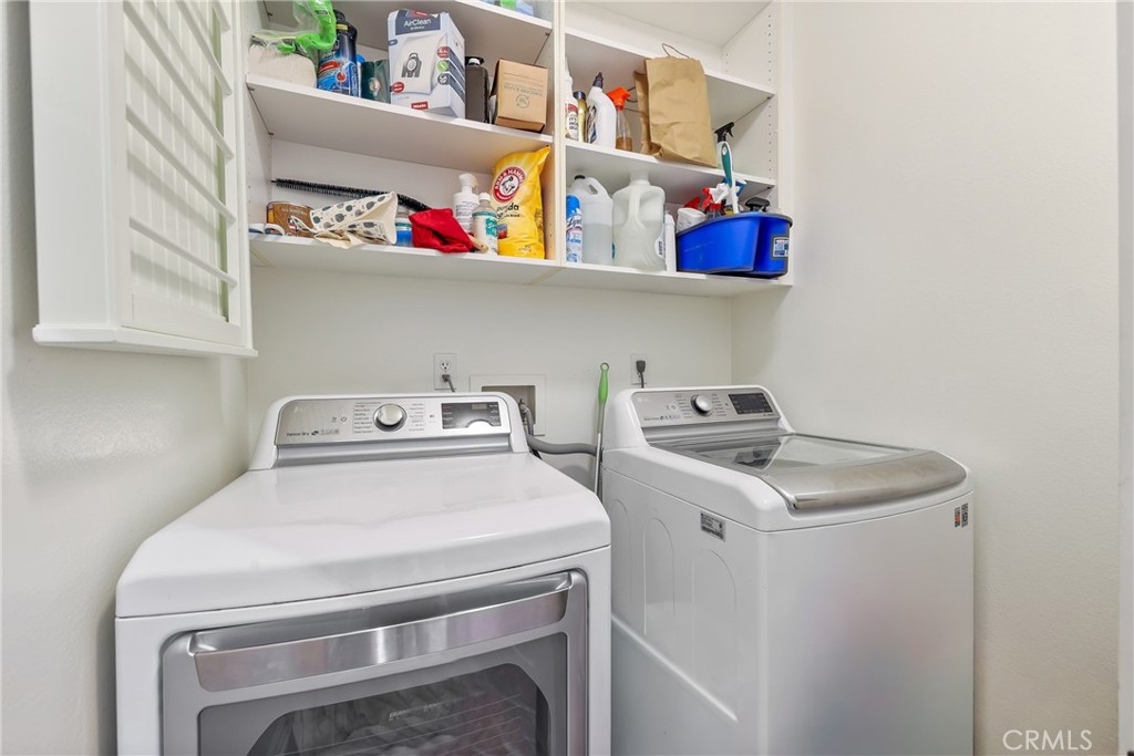 90 Plaza De Las Flores