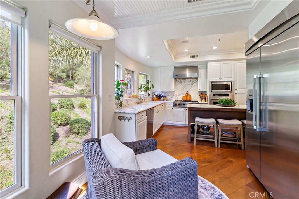 90 Plaza De Las Flores