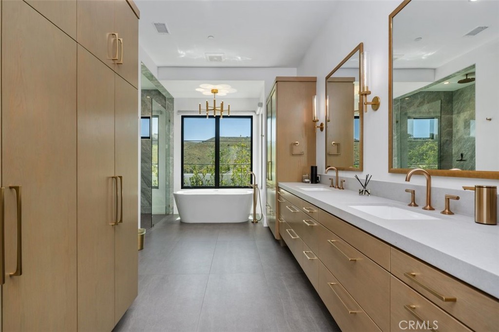 33801 Killarney Lane