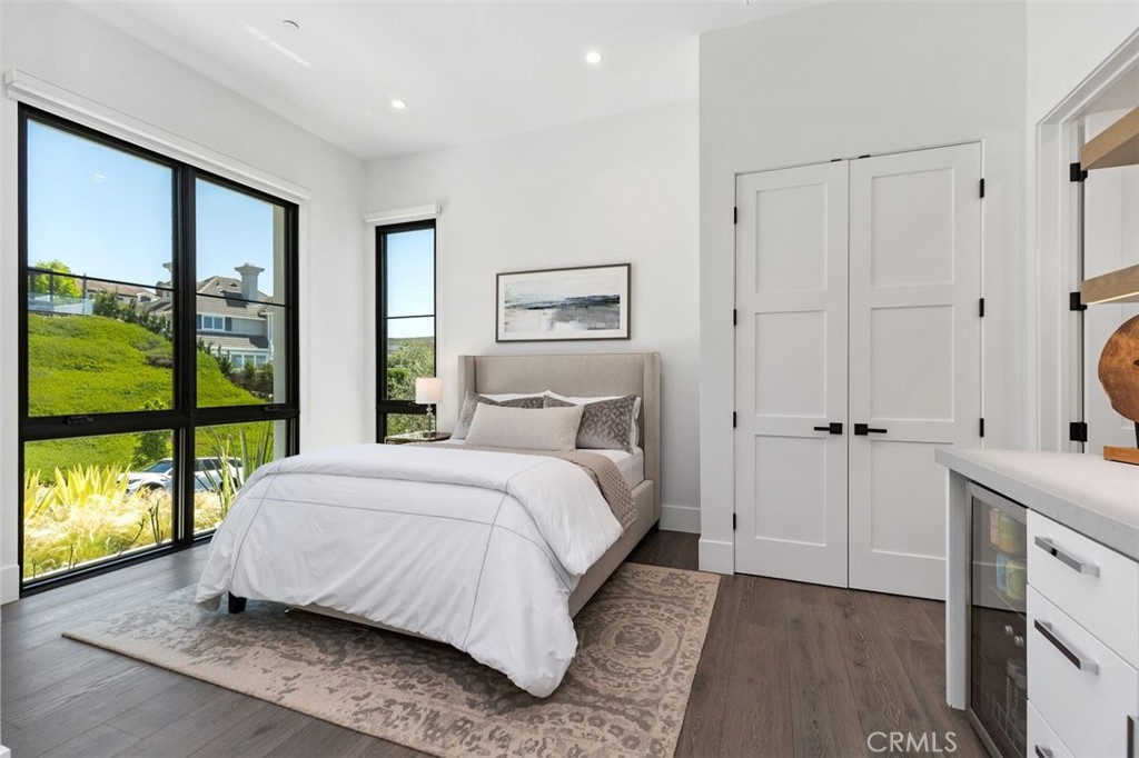 33801 Killarney Lane