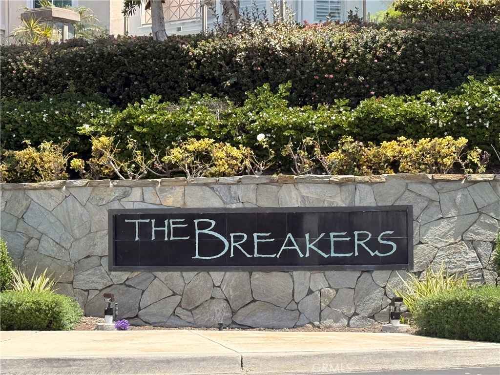 155 Shorebreaker Drive