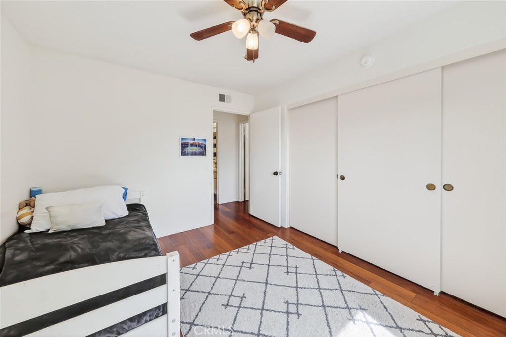 18 Parkwood