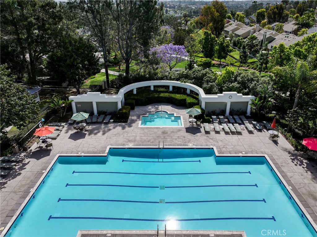 18 Parkwood