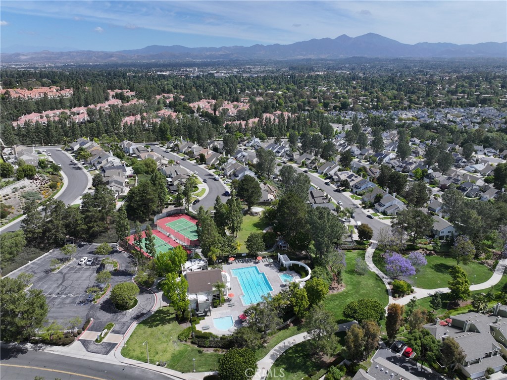 18 Parkwood