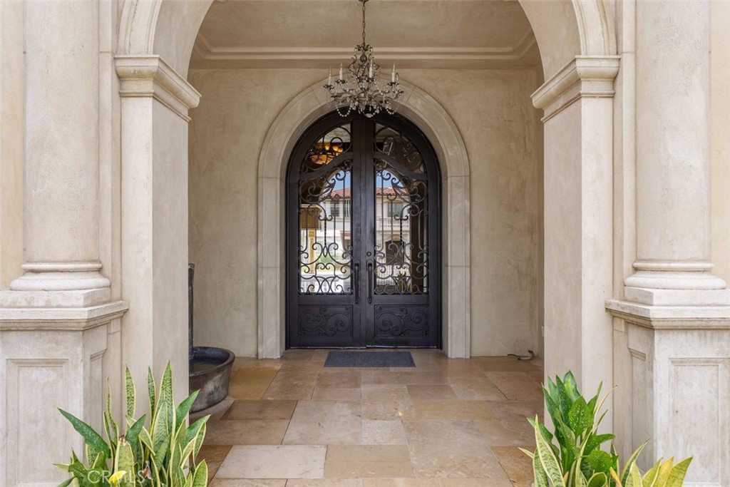 101 Ritz Cove Drive