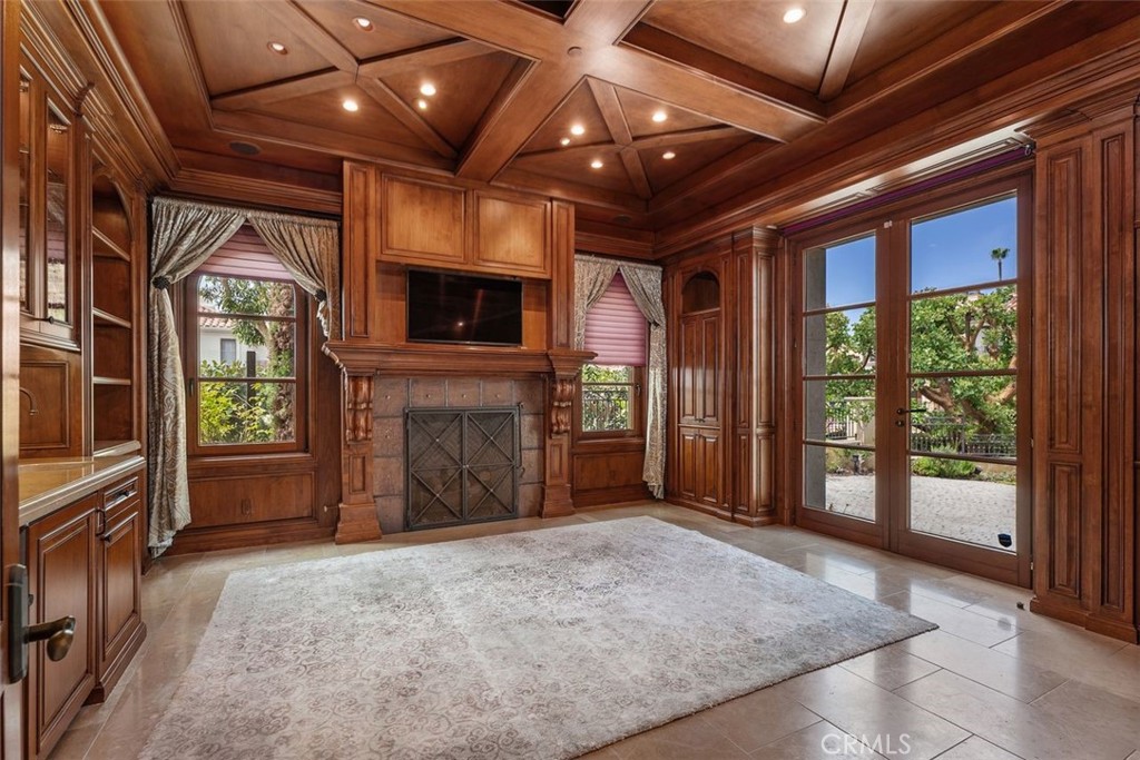 101 Ritz Cove Drive