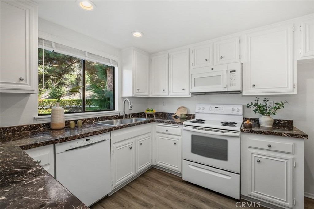 31383 E Nine Drive