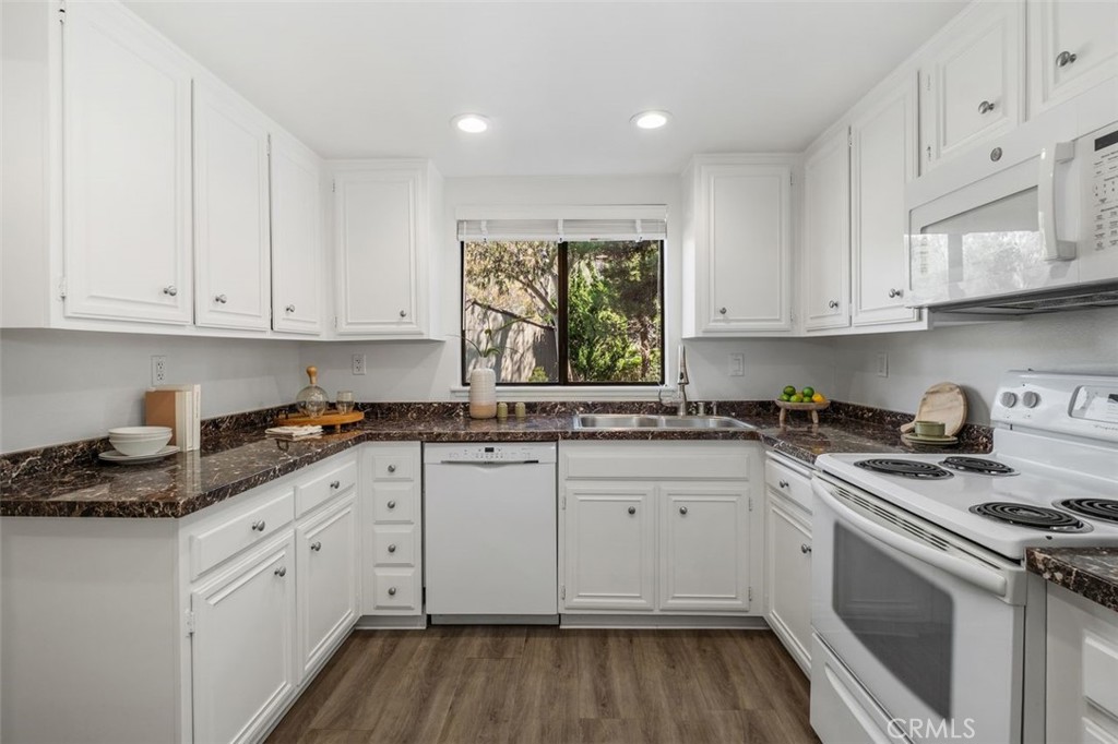 31383 E Nine Drive