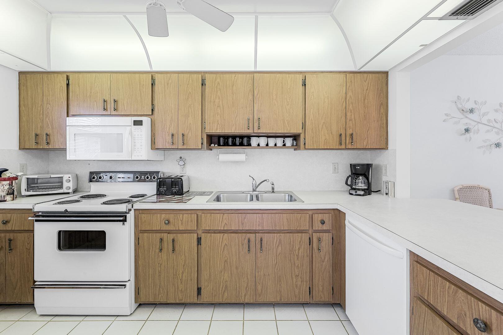 169 S COLLIER BOULEVARD, H-104