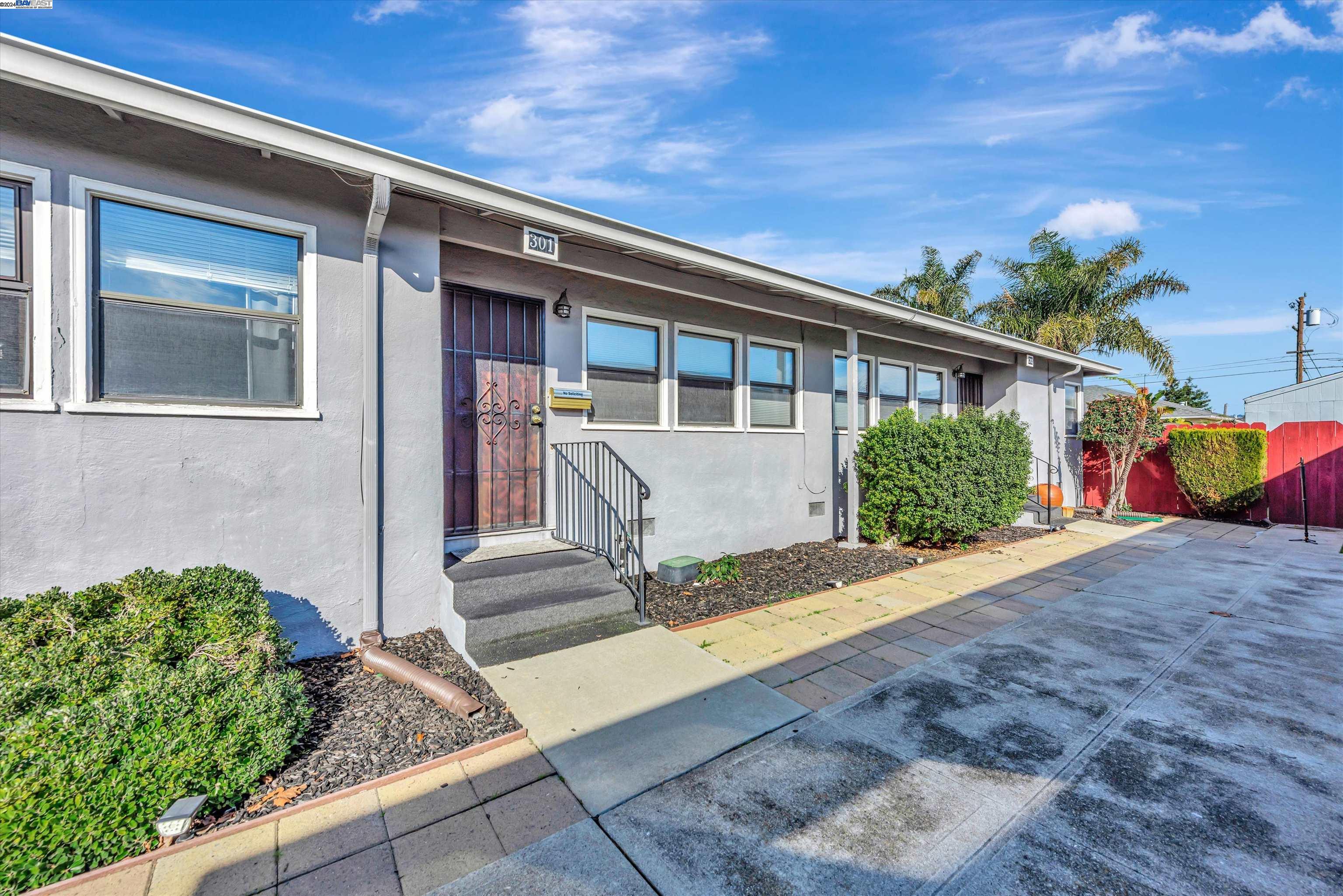 301 Maitland Dr
