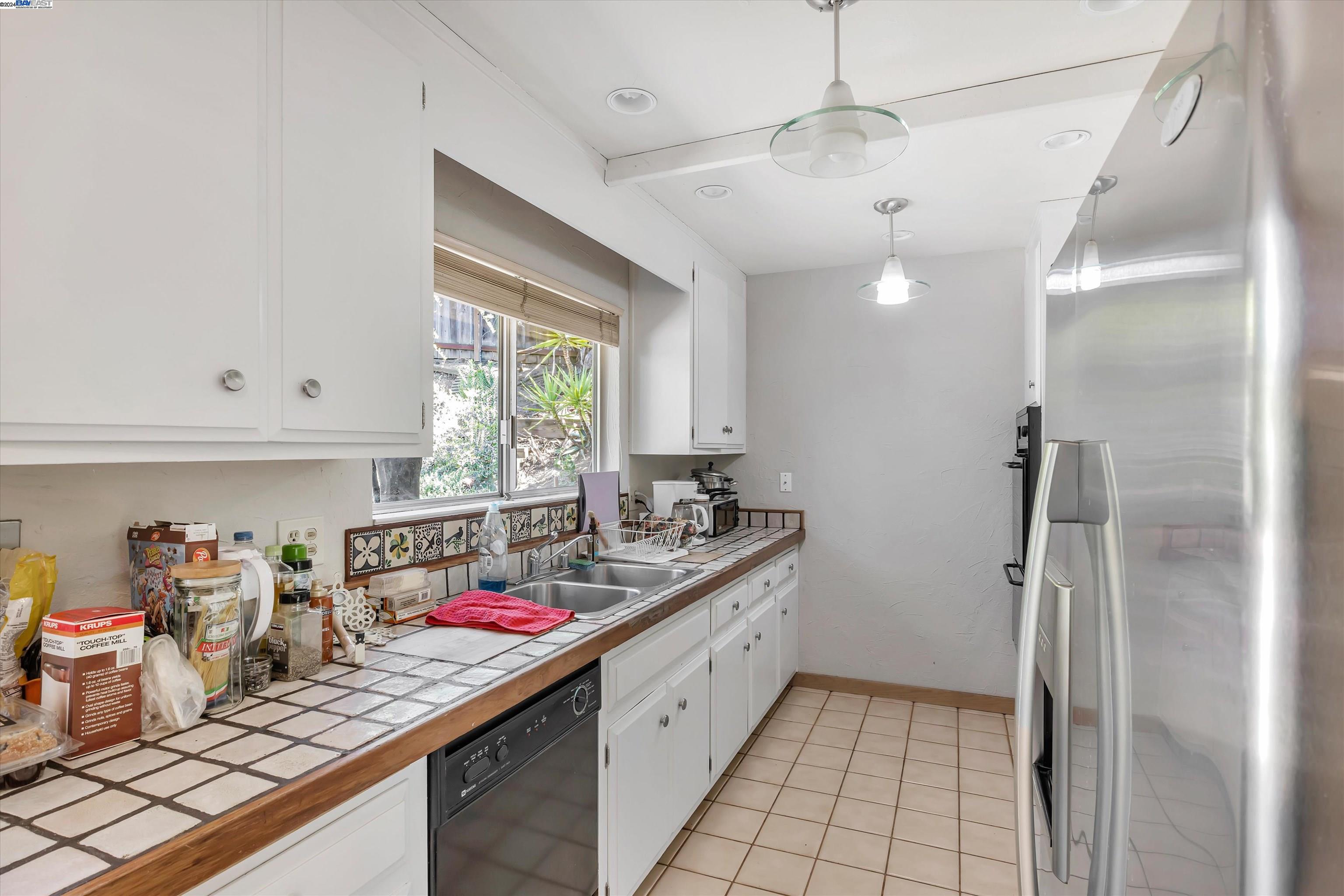 5308 Camino Alta Mira