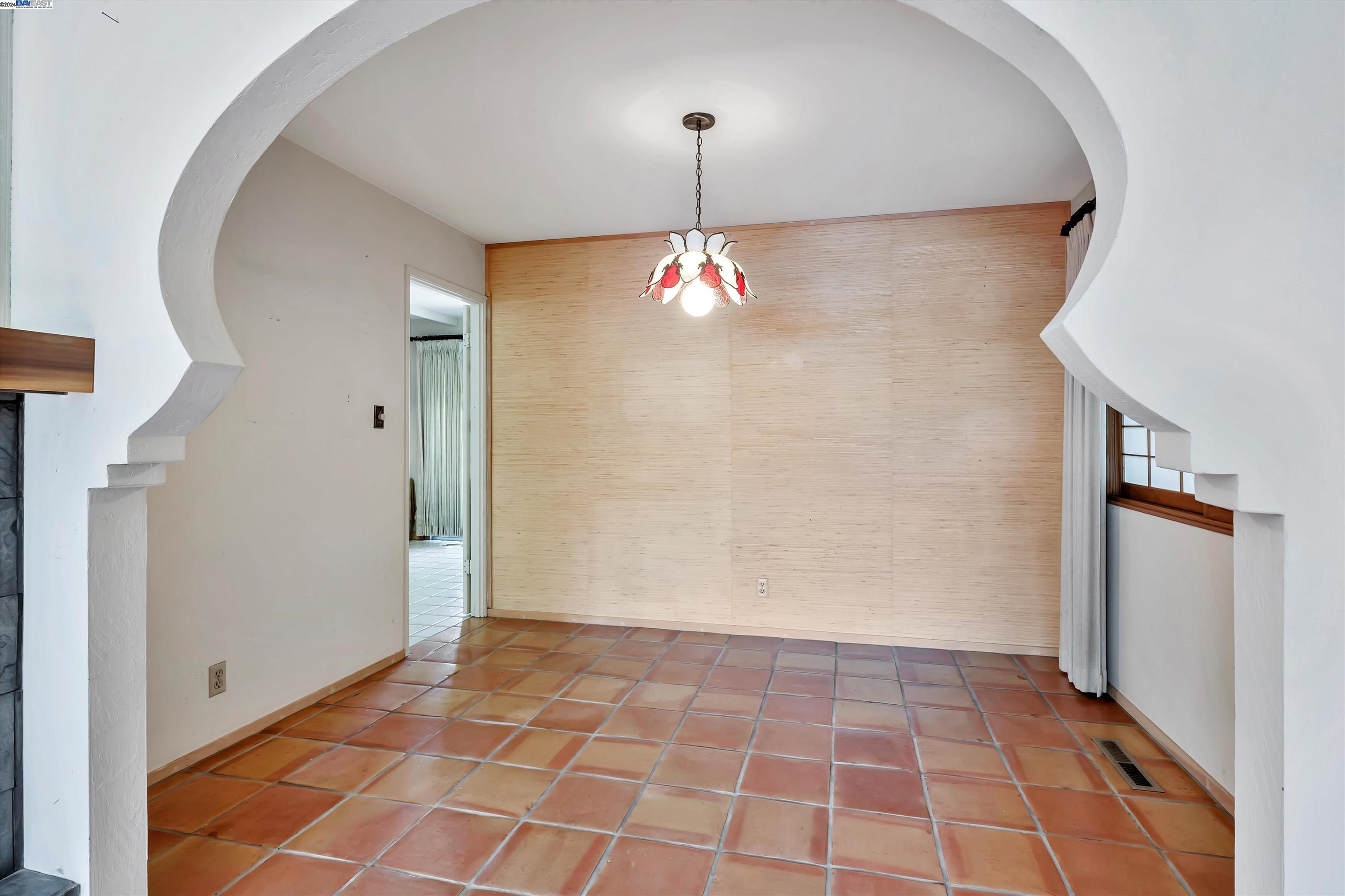 5308 Camino Alta Mira