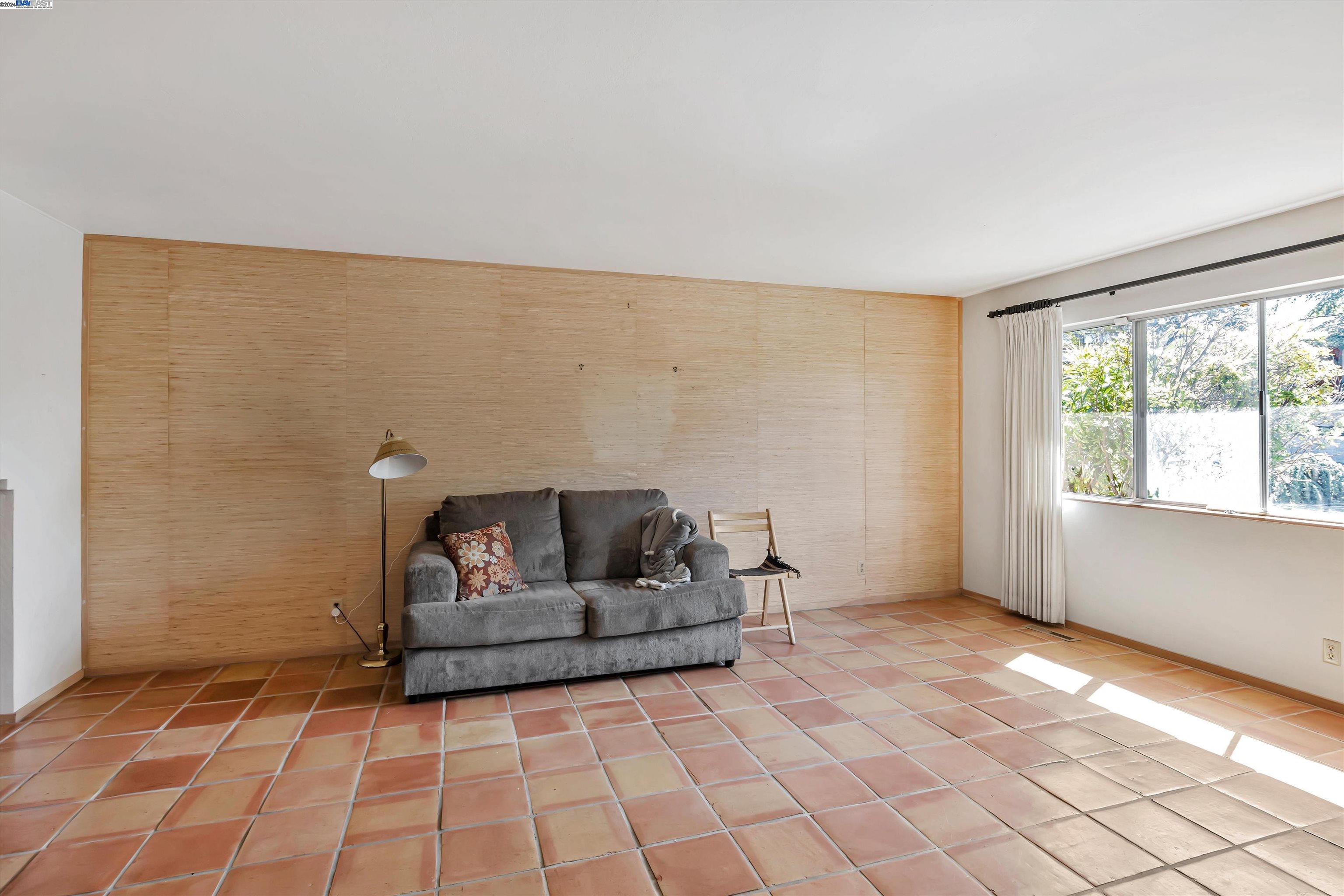 5308 Camino Alta Mira