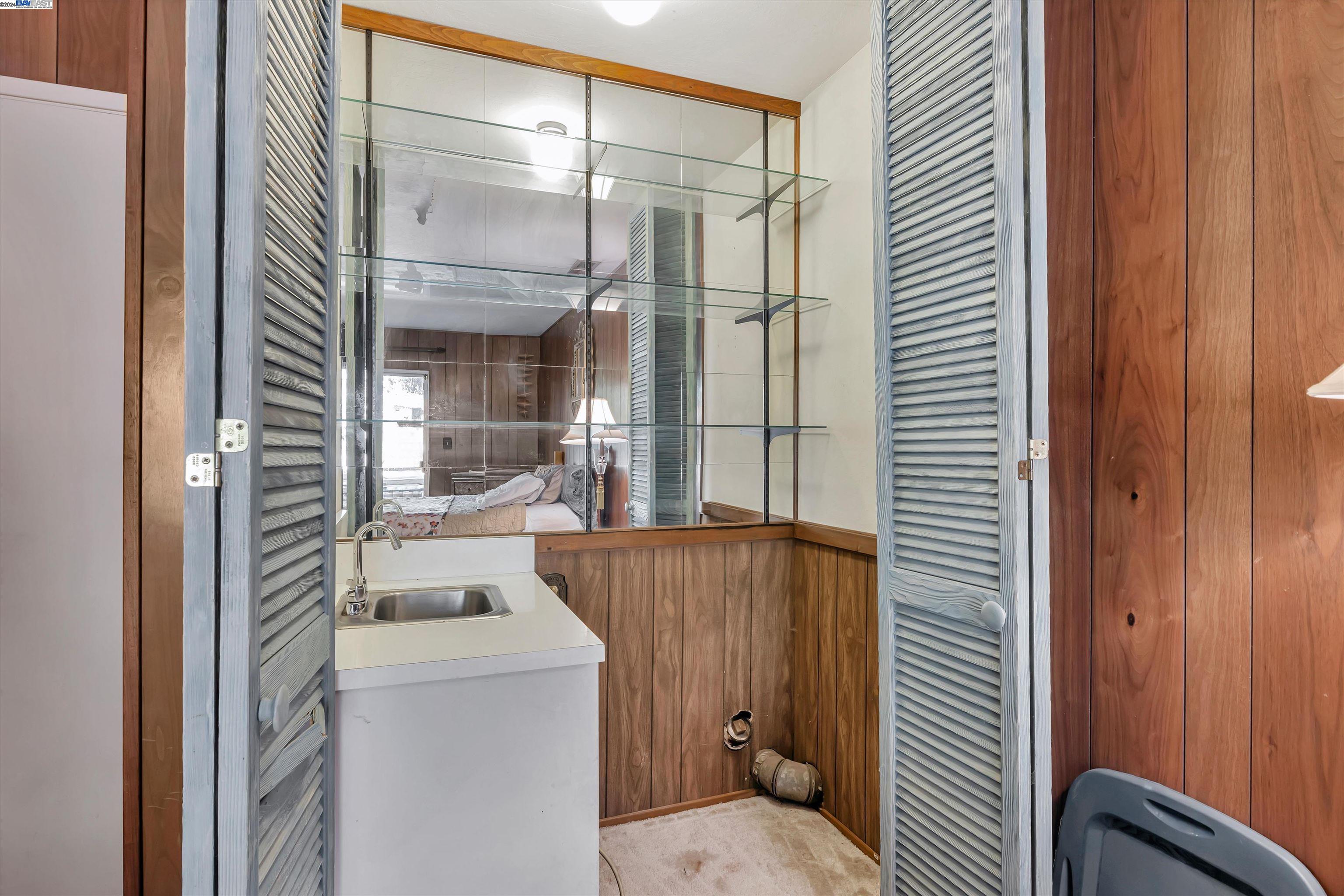 5308 Camino Alta Mira