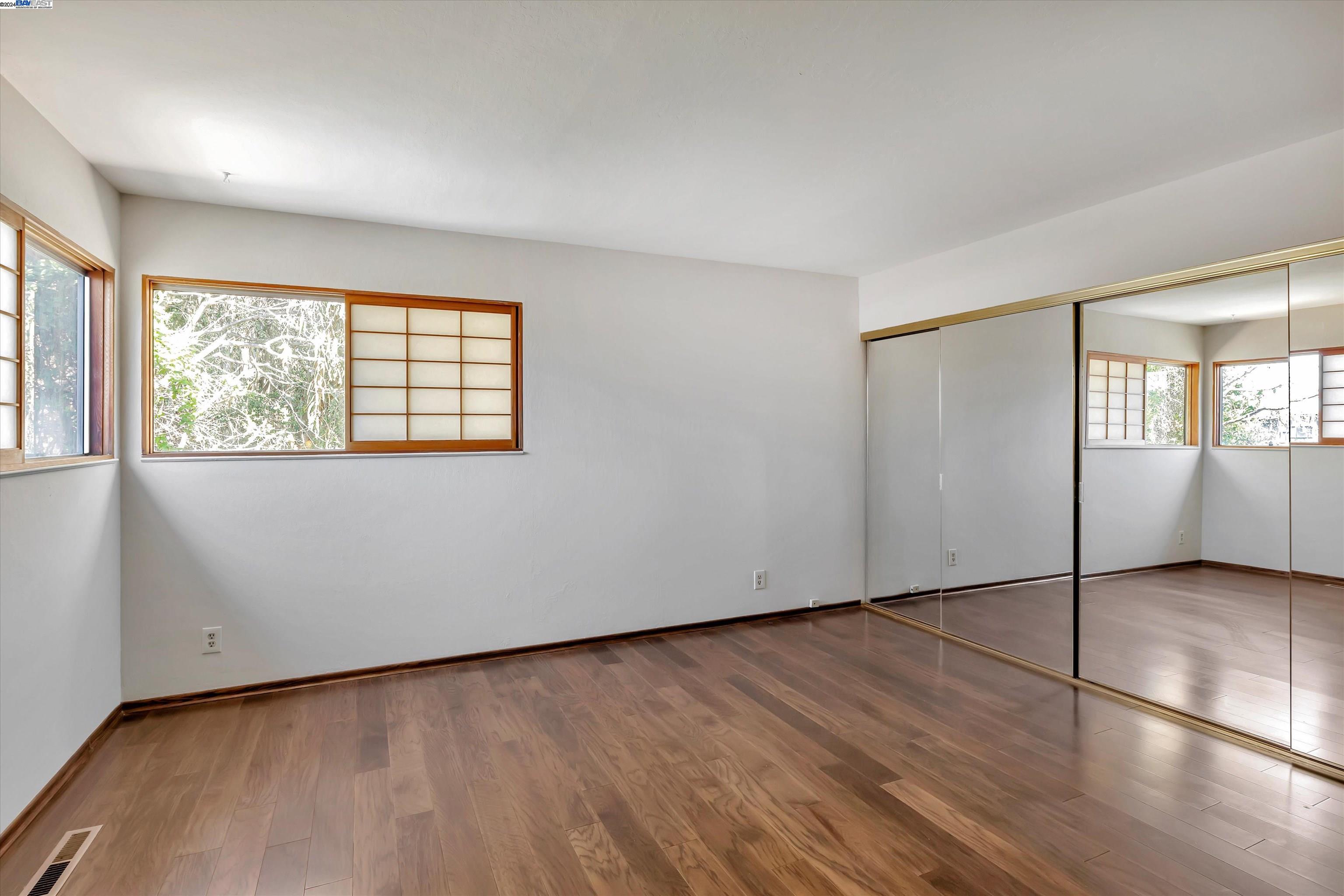 5308 Camino Alta Mira