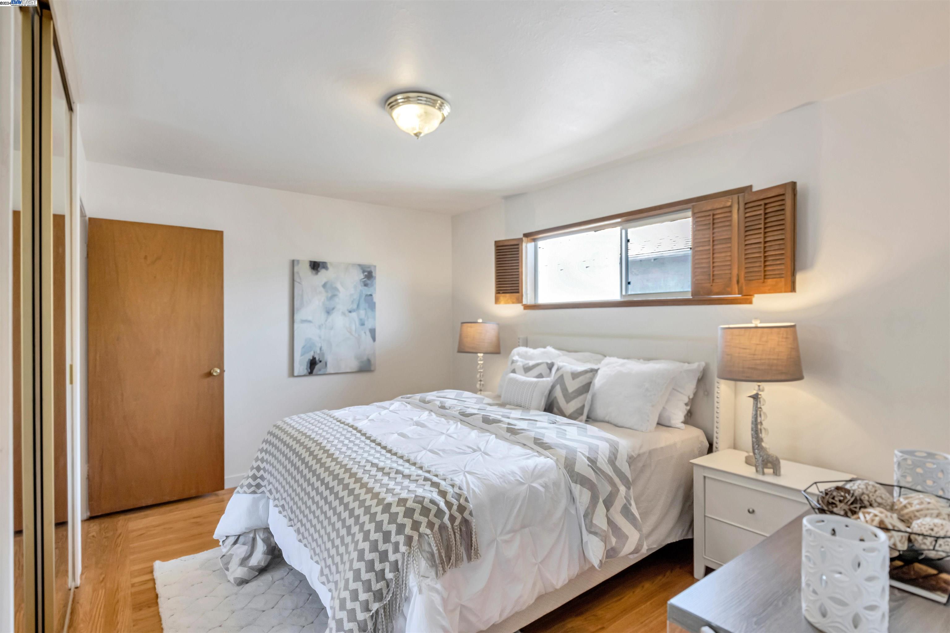 3583 Del Monte Way