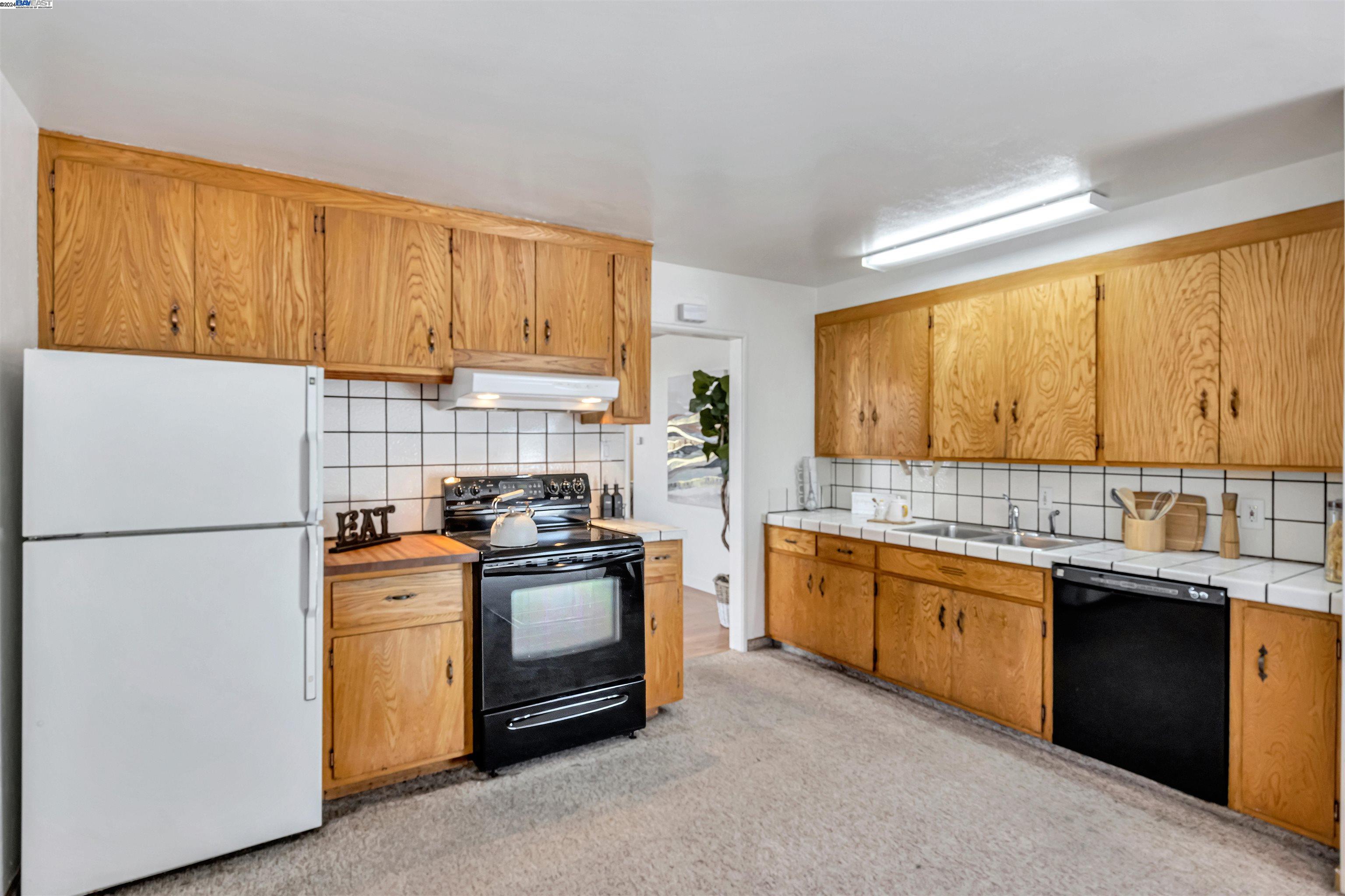 3583 Del Monte Way