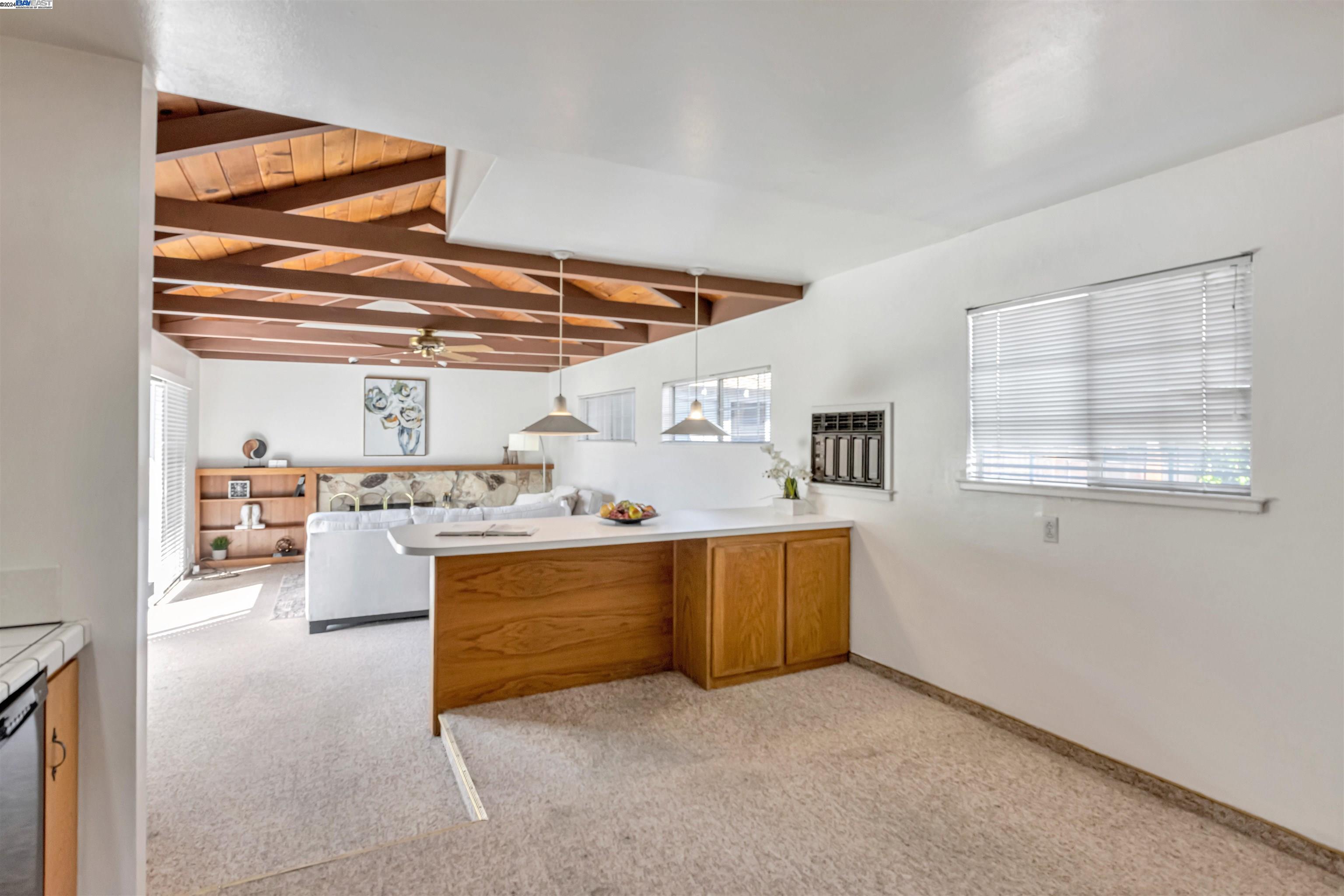 3583 Del Monte Way