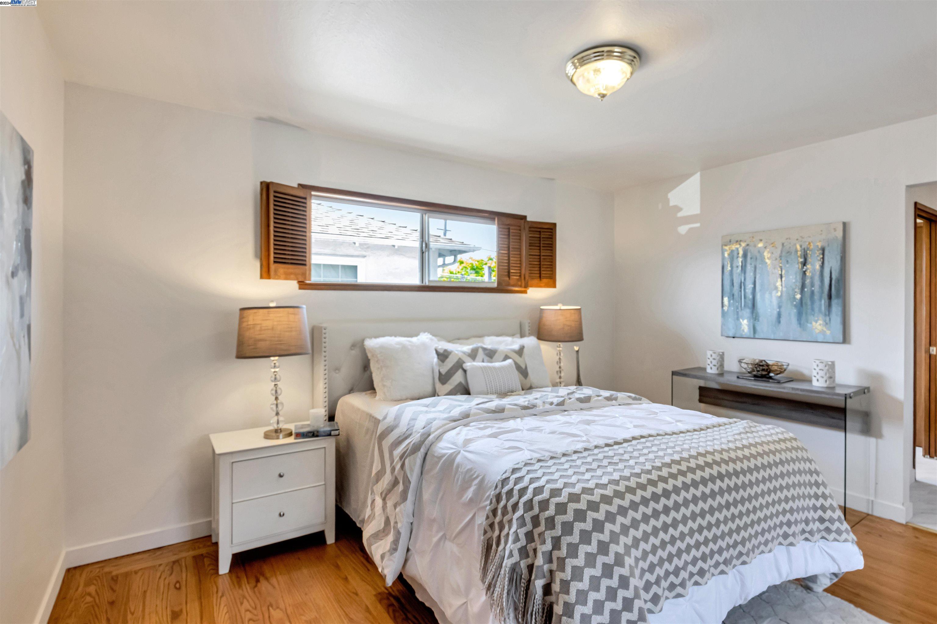 3583 Del Monte Way