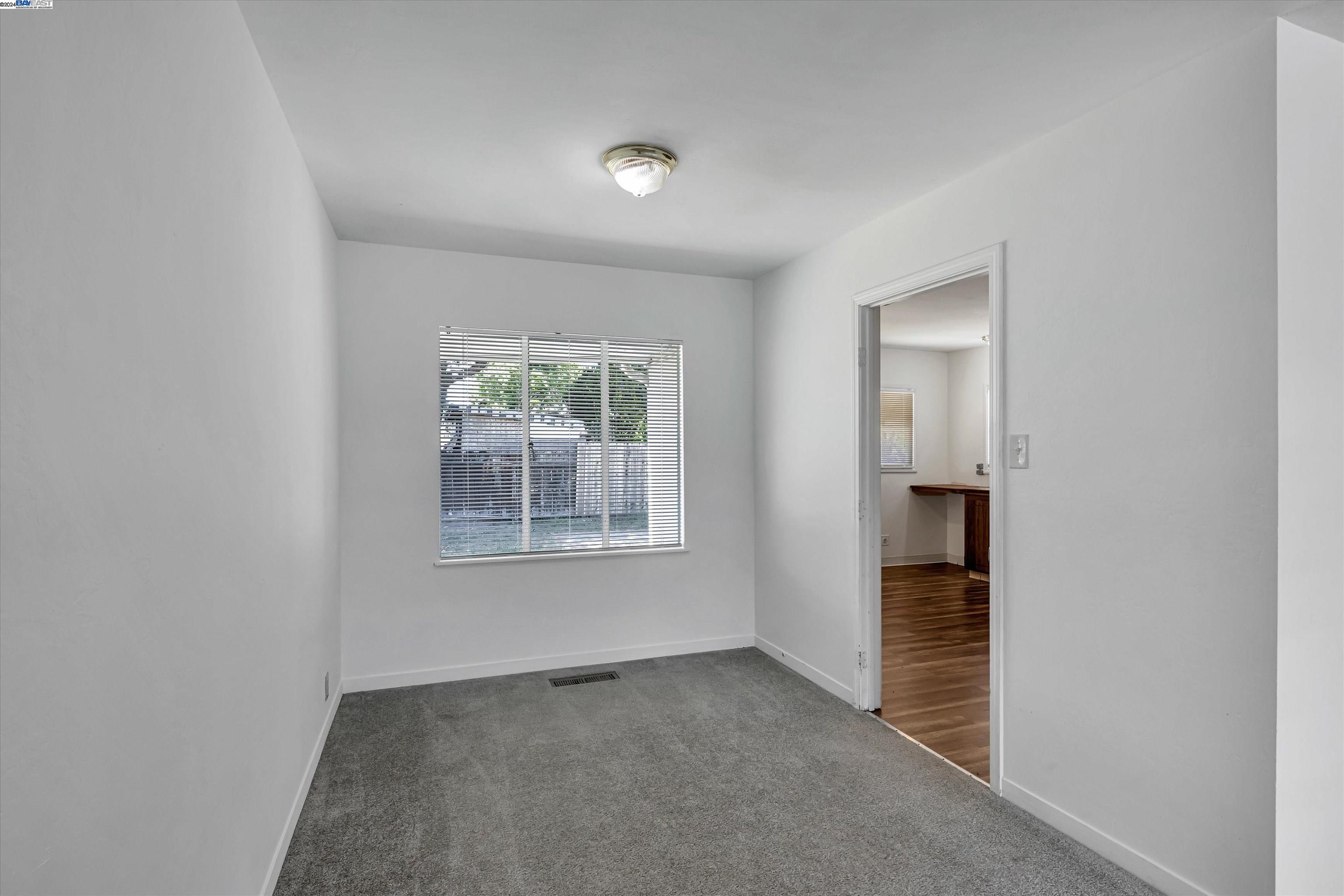 14885 Farnsworth