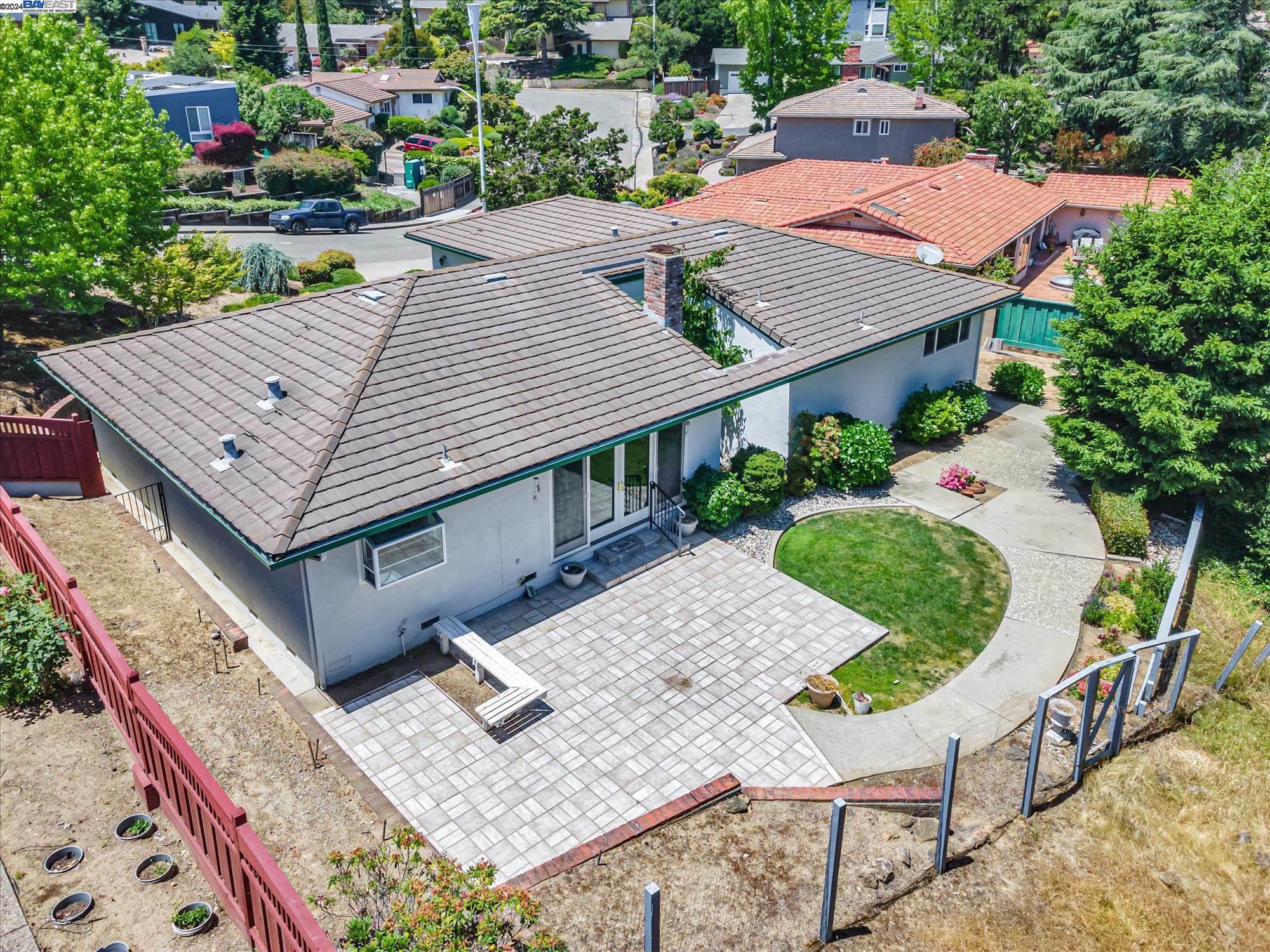 4724 Mira Vista Dr