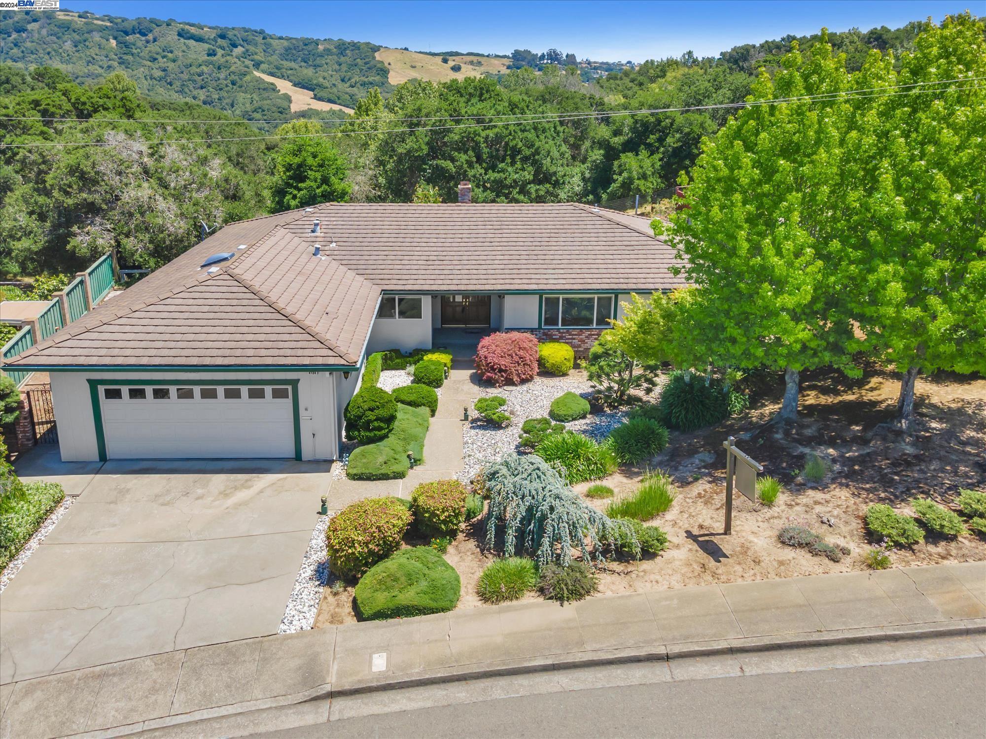 4724 Mira Vista Dr