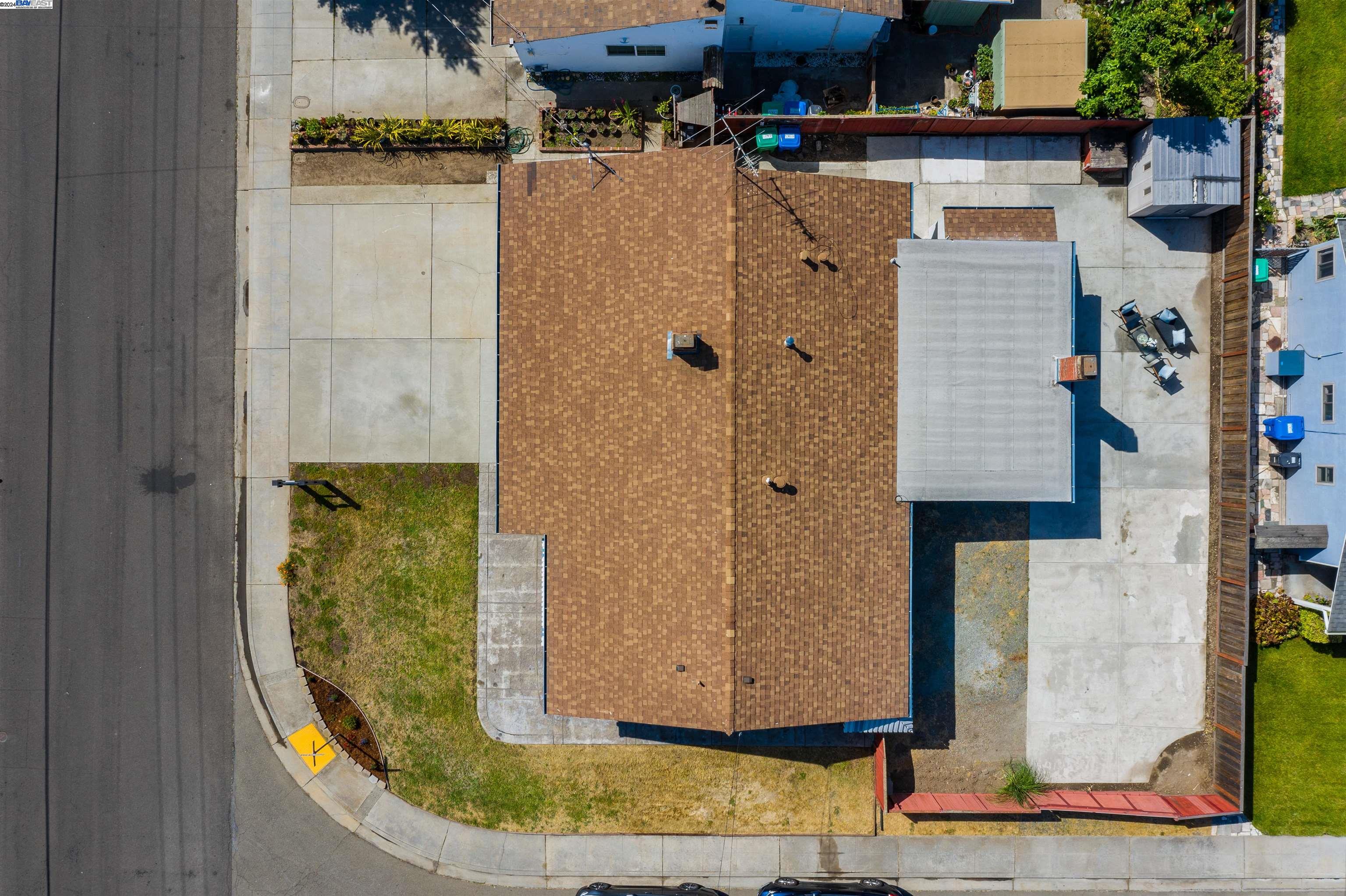 16001 Nielson Ave