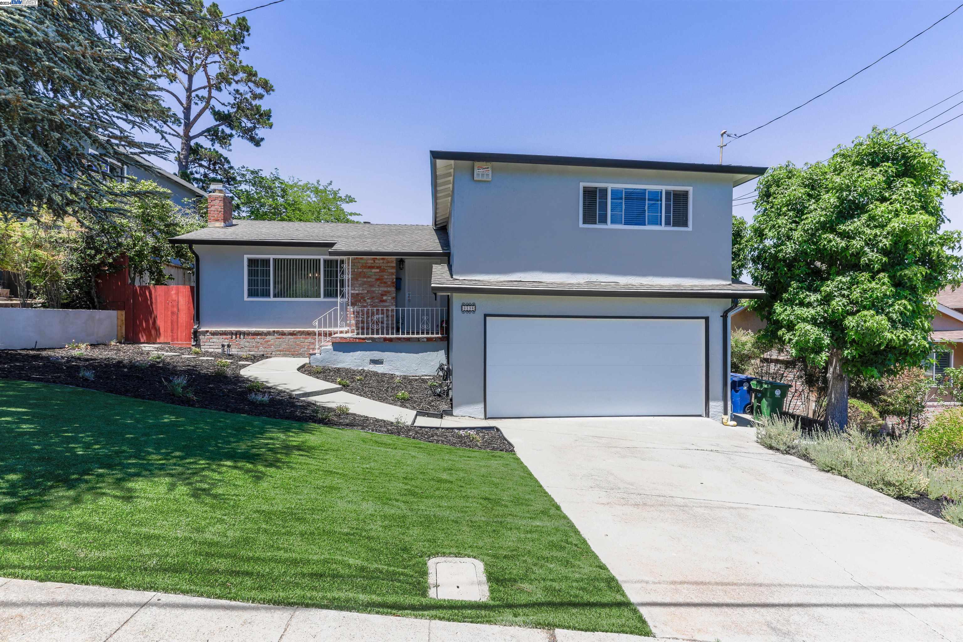 3136 Huntington Ct
