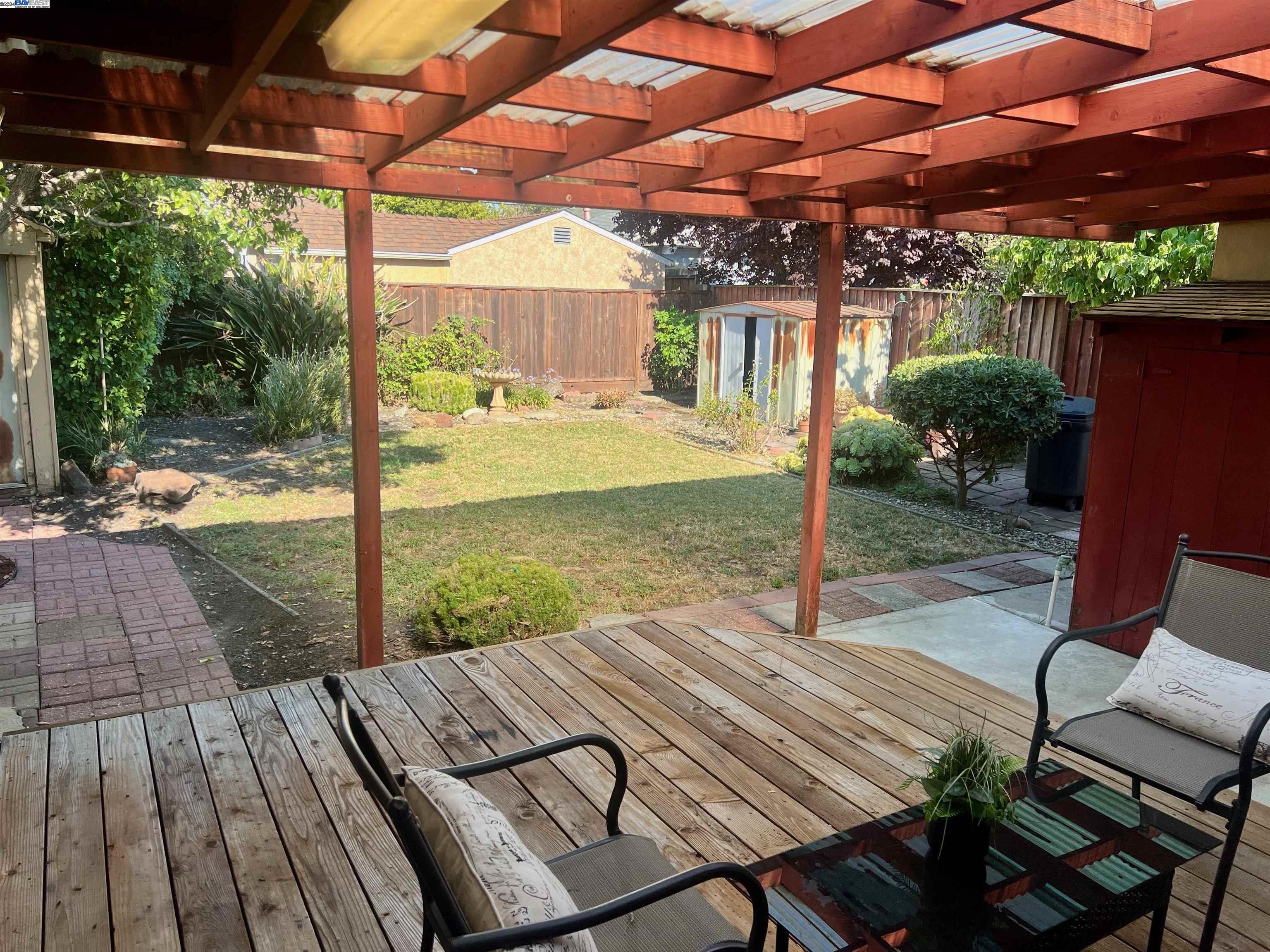 17282 Via La Jolla