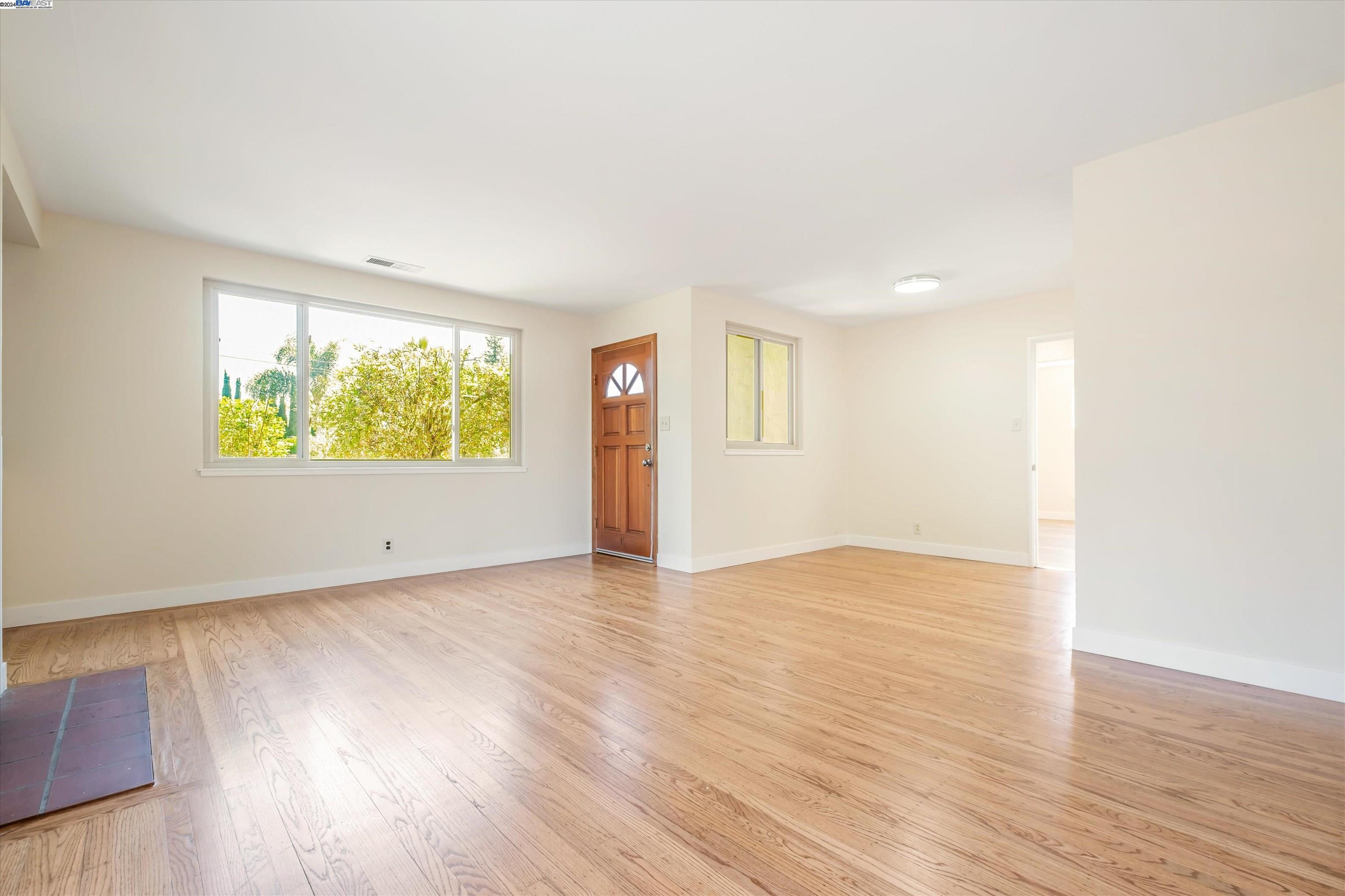 4284 David St