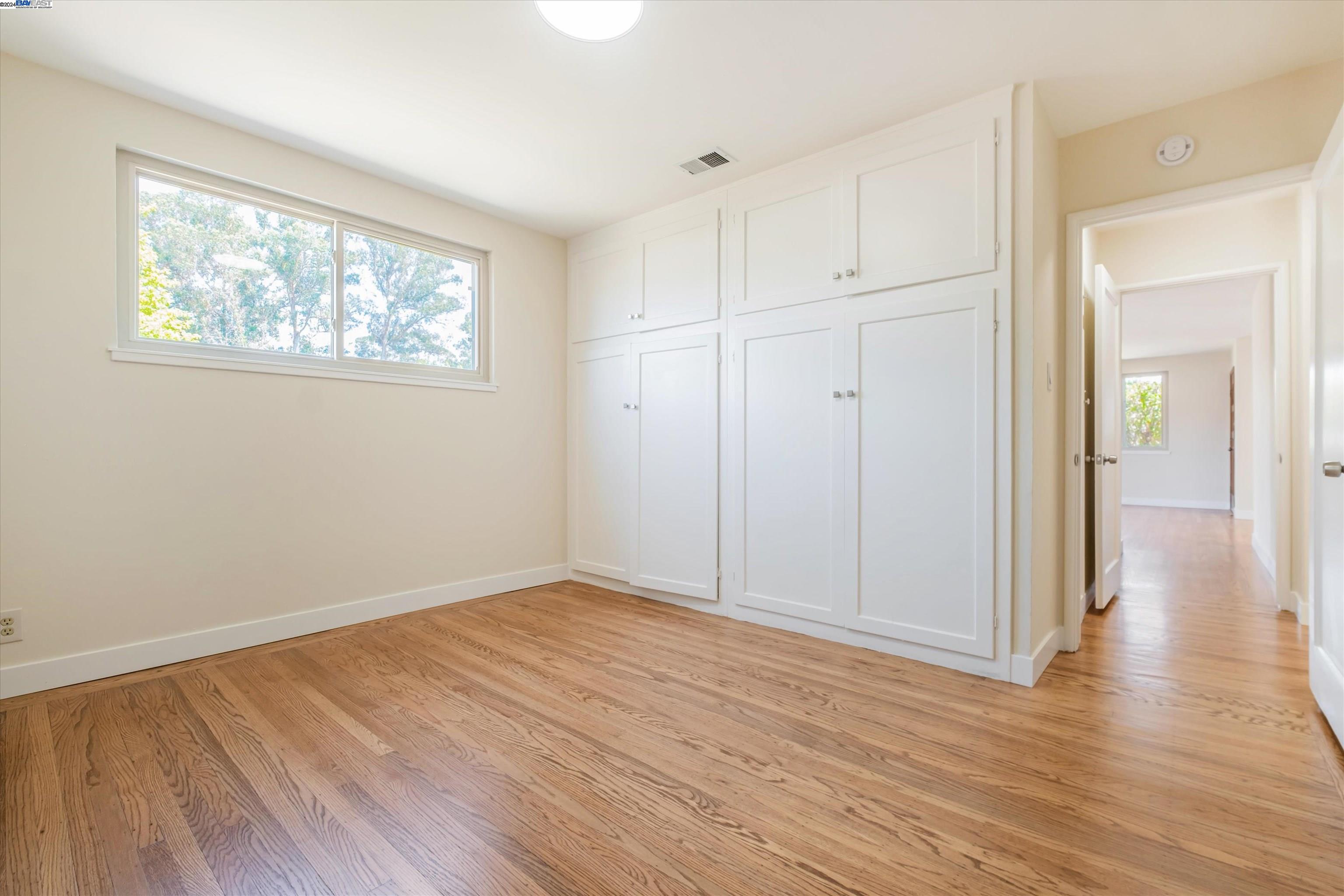 4284 David St