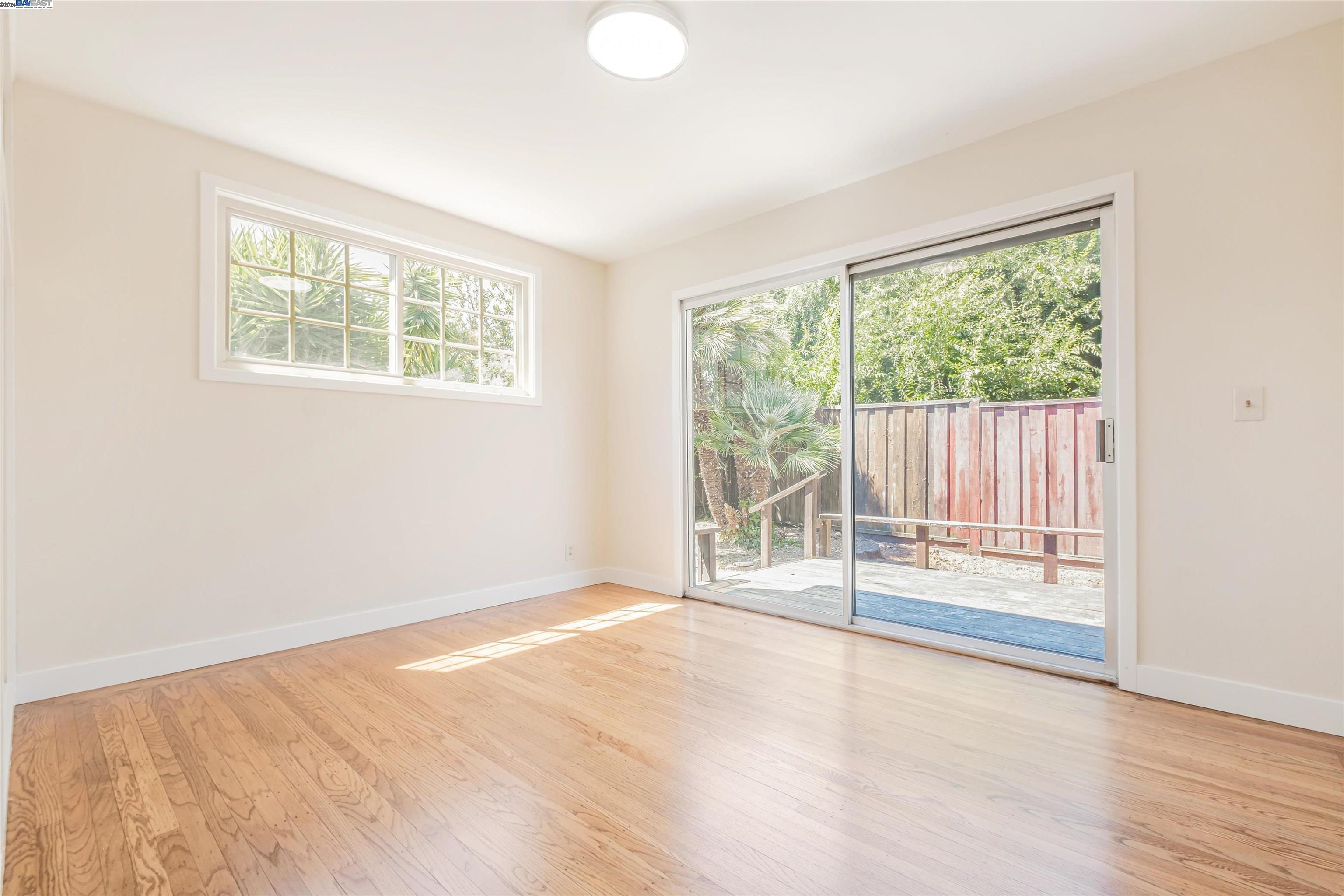 4284 David St