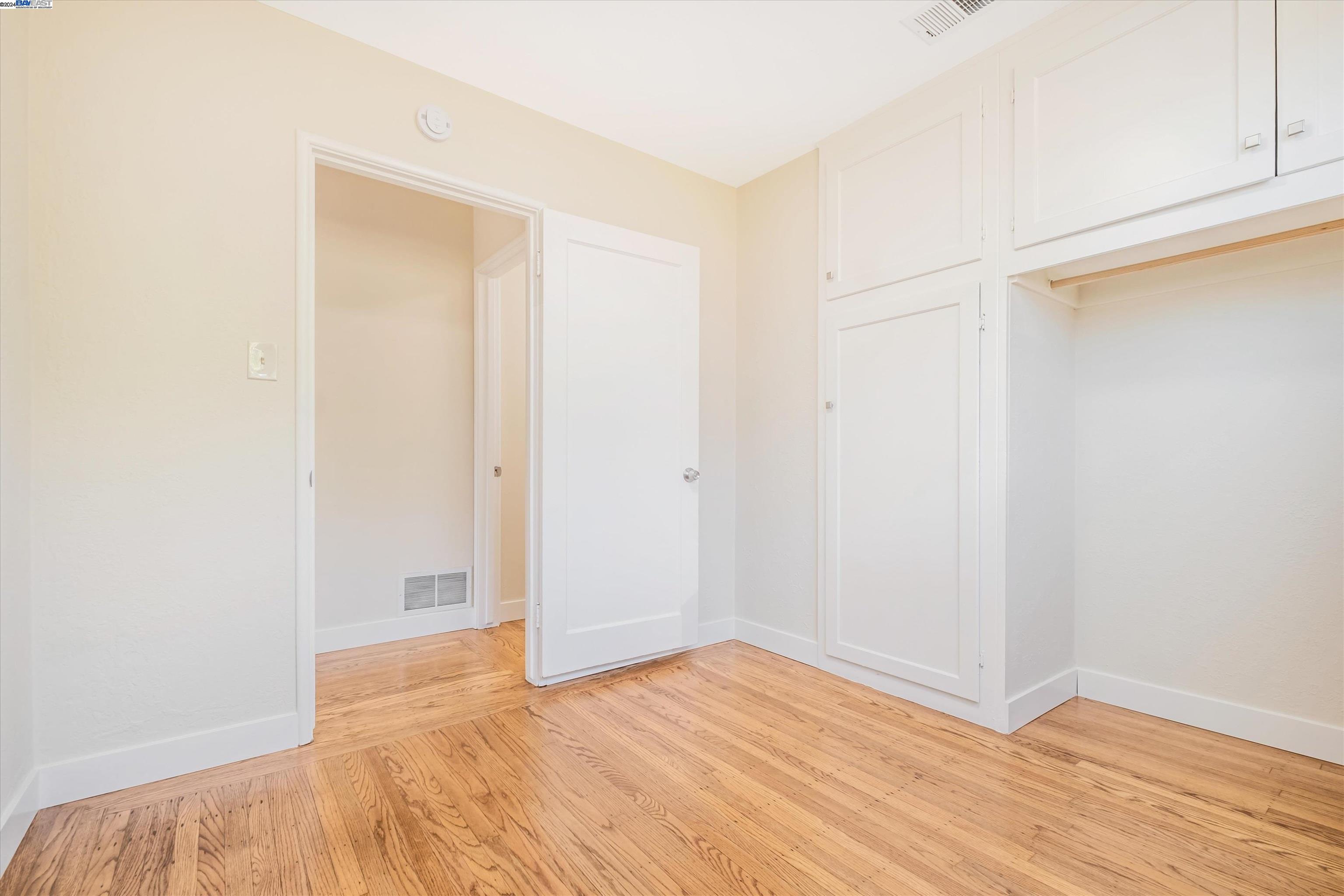 4284 David St