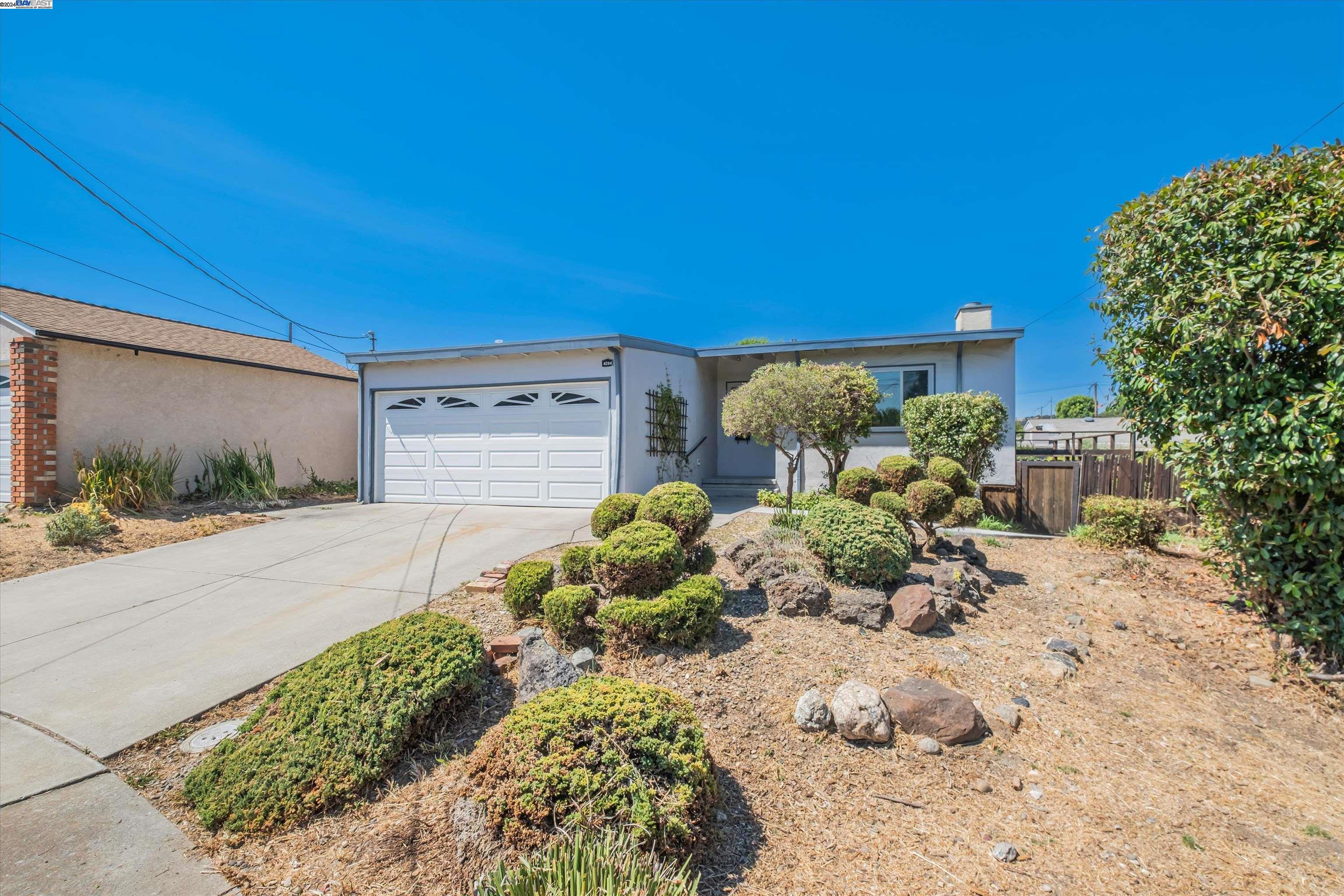 4284 David St