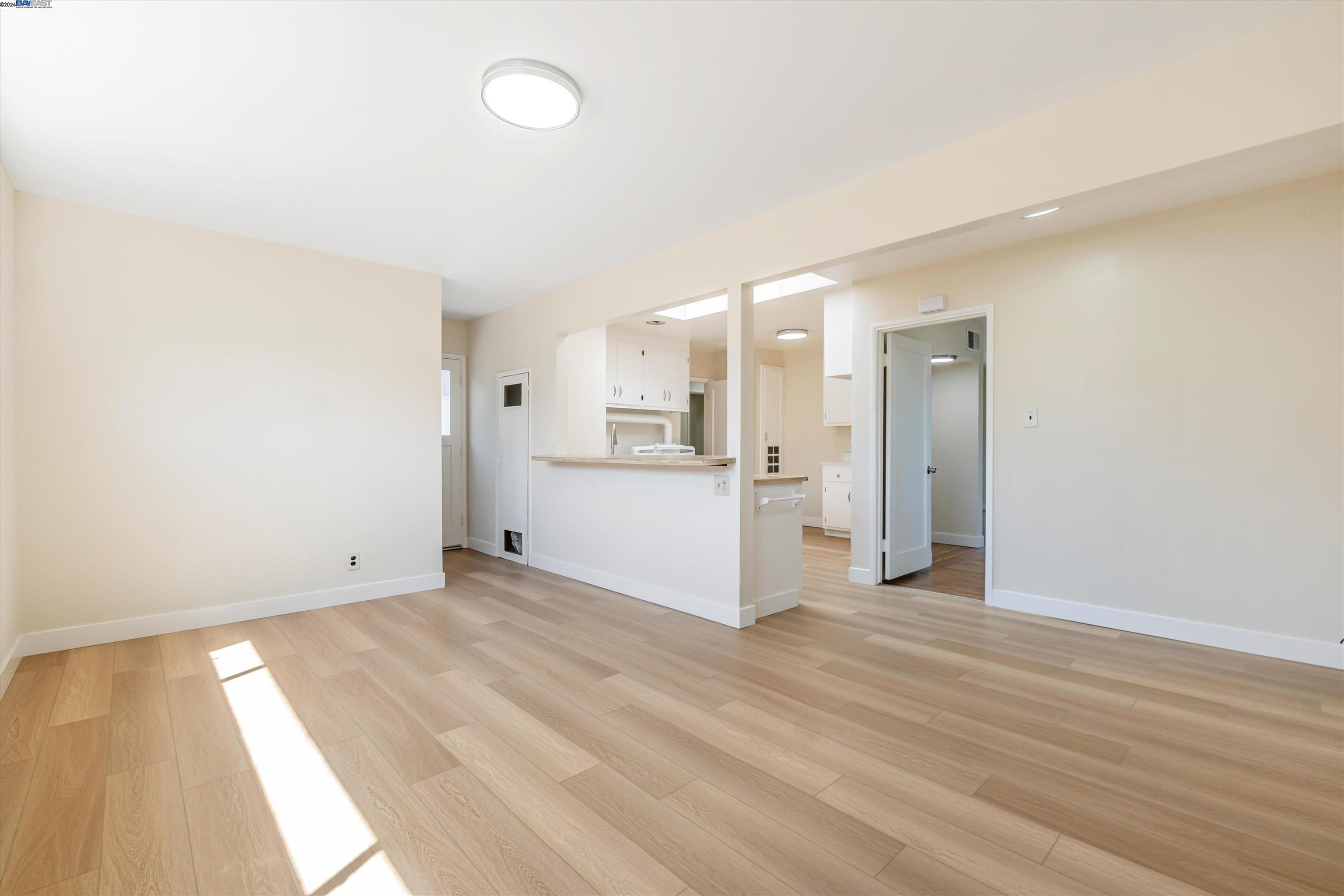 4284 David St