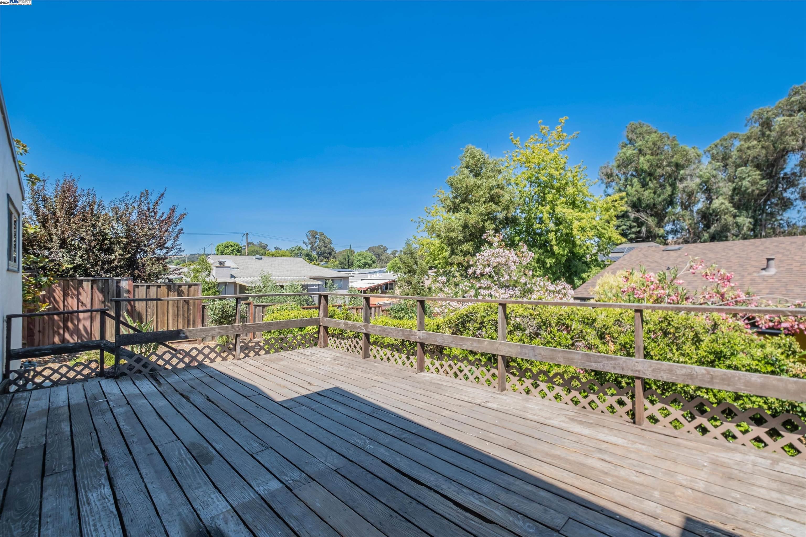 4284 David St
