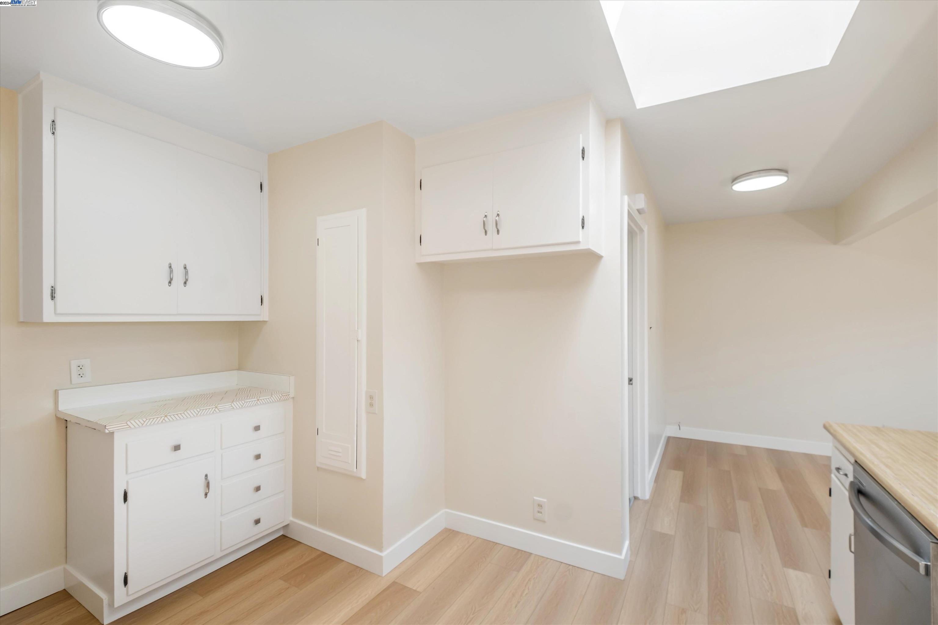 4284 David St