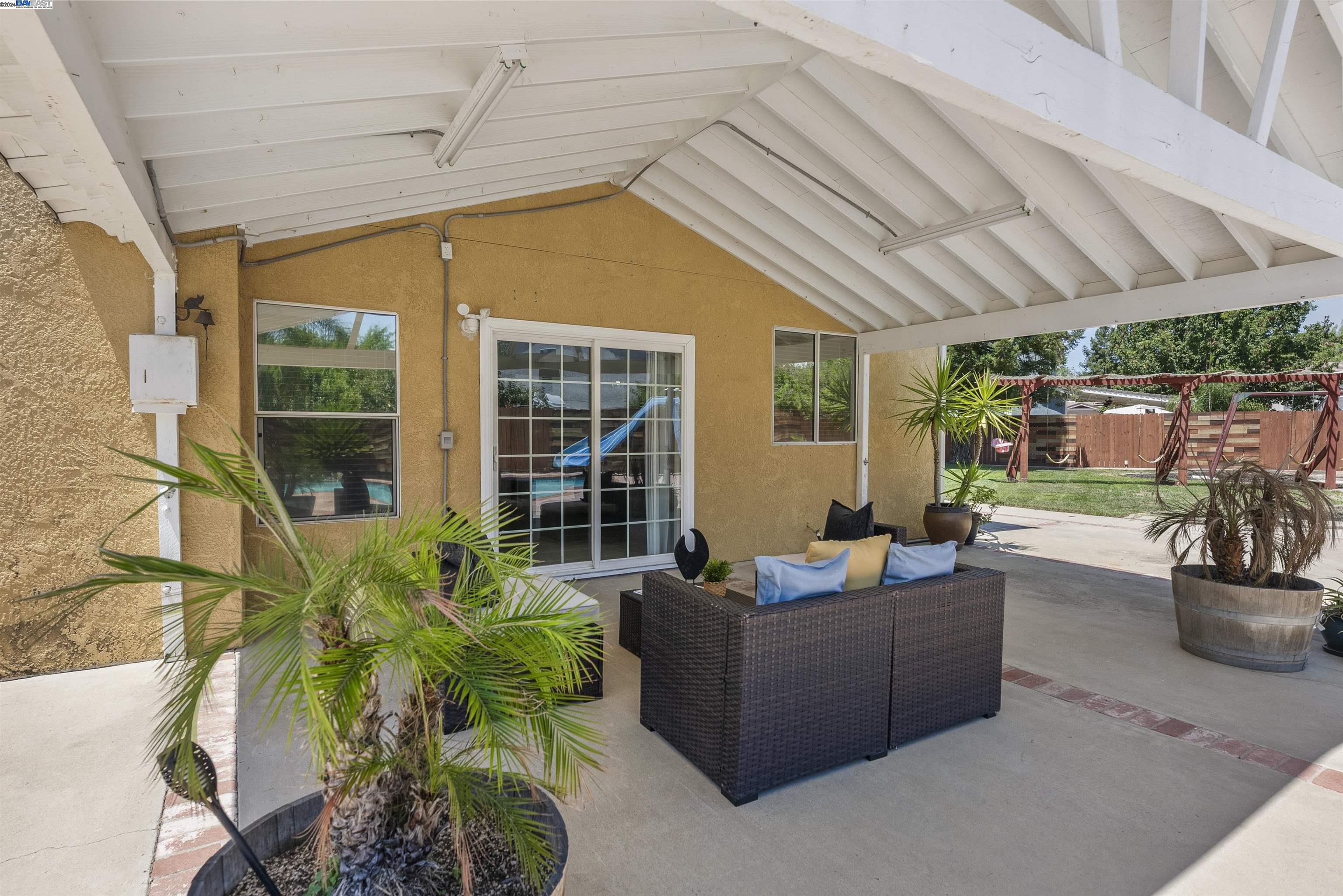 3222 Watercourse Ct