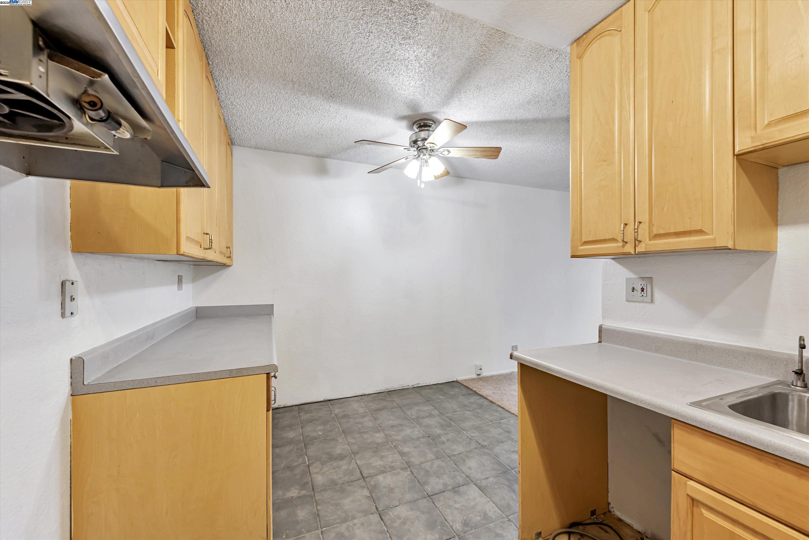26088 Kay Ave # 105